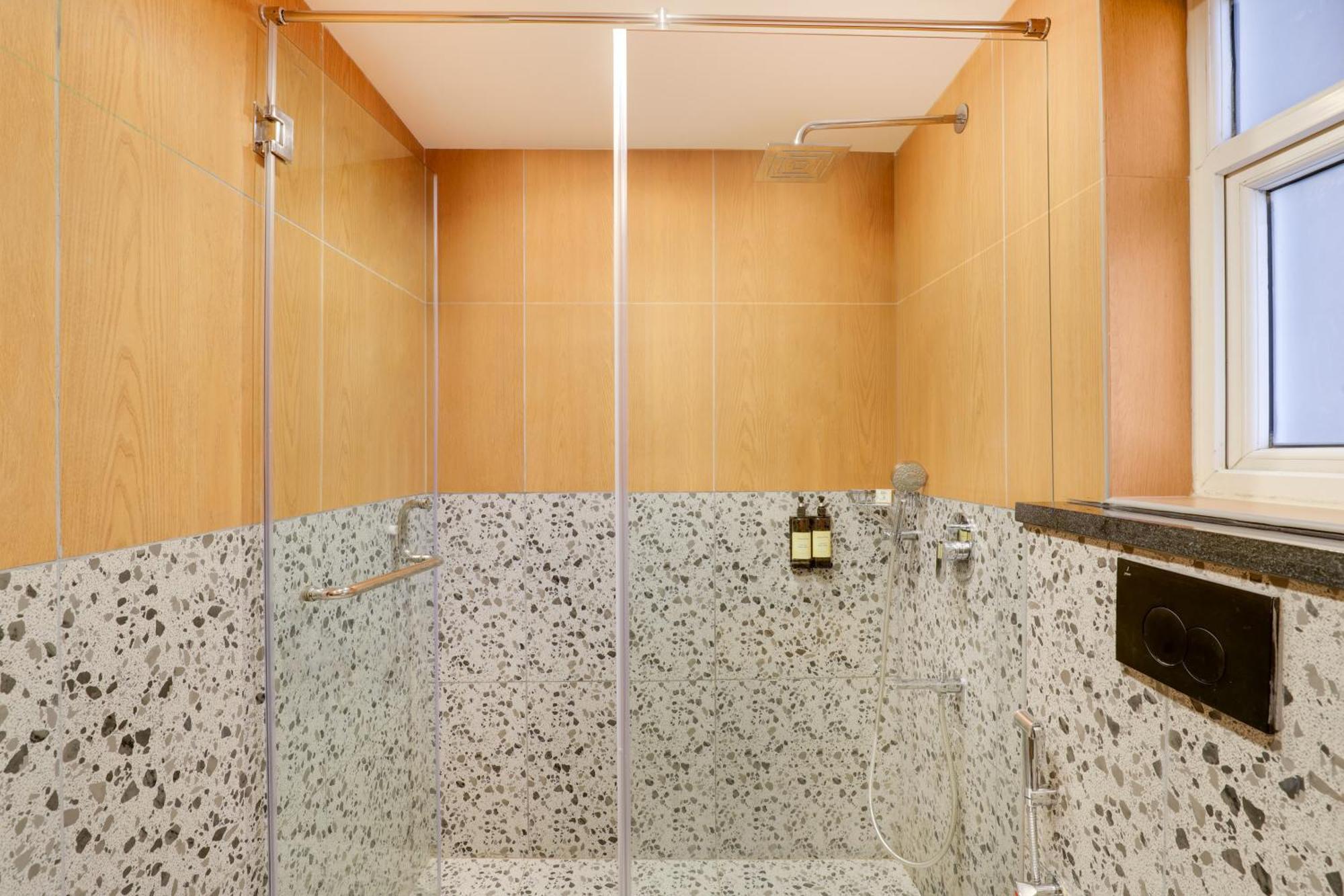 Lemon Tree Suites, Whitefield, Bengaluru Bagian luar foto
