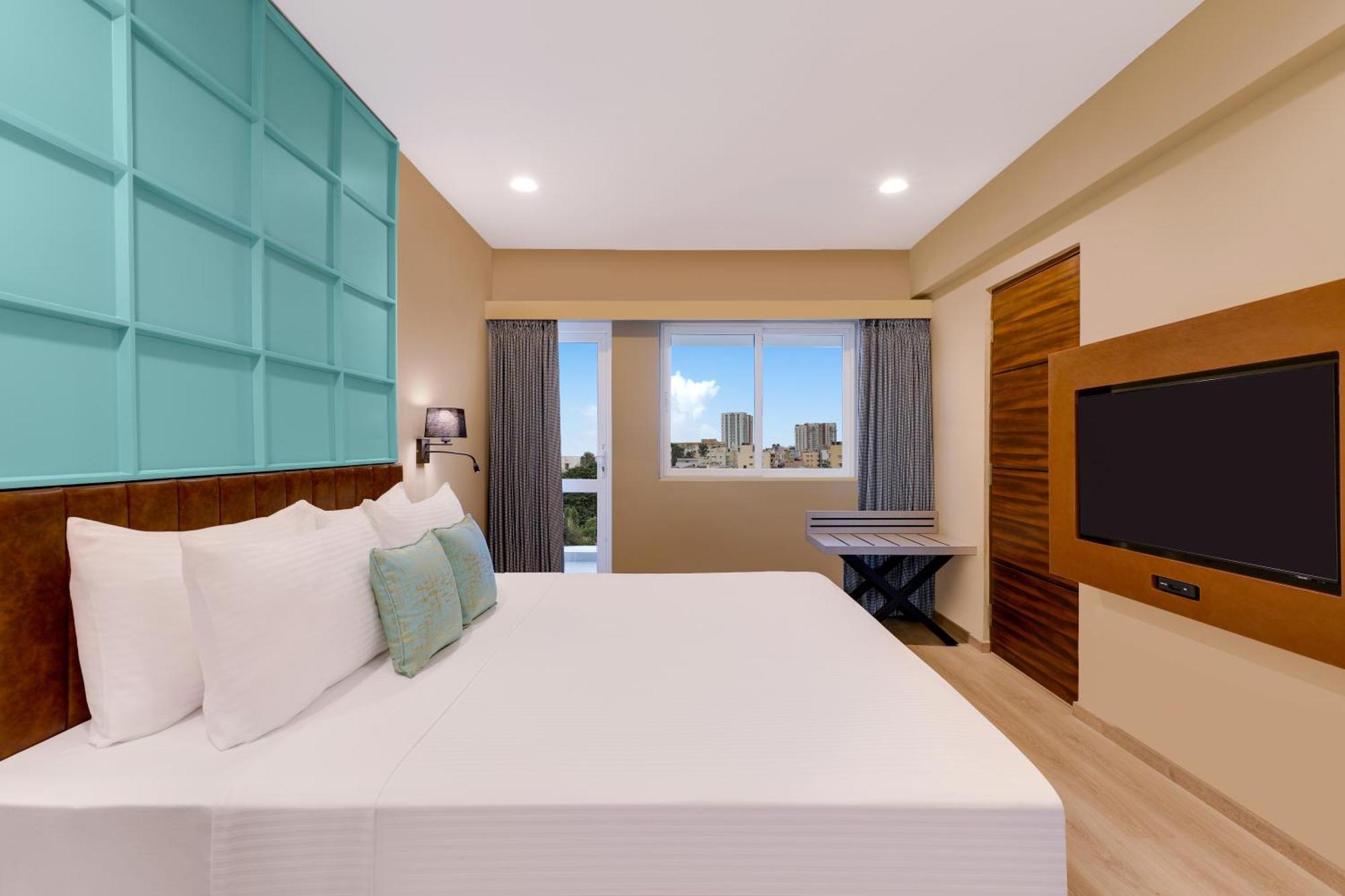 Lemon Tree Suites, Whitefield, Bengaluru Bagian luar foto