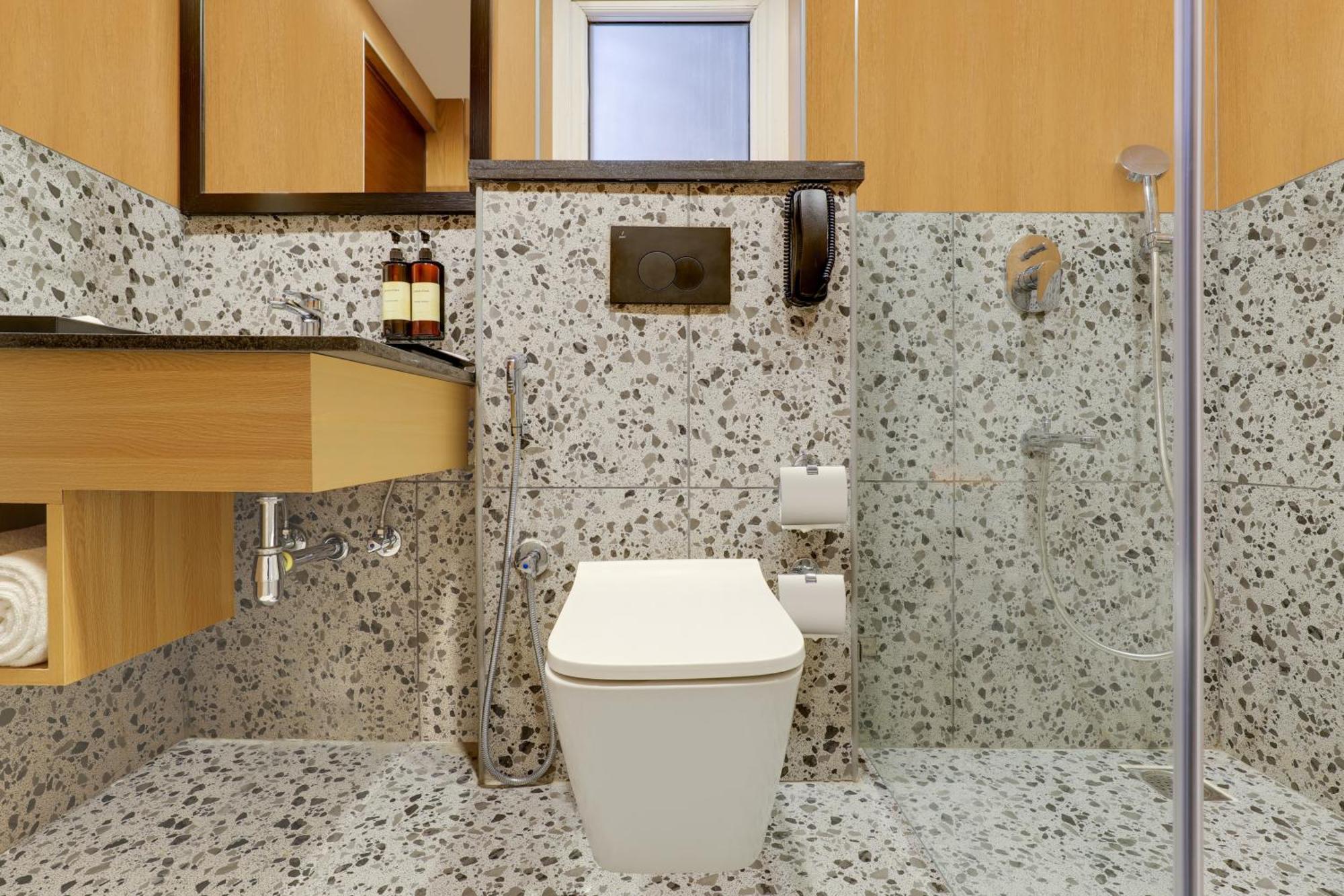 Lemon Tree Suites, Whitefield, Bengaluru Bagian luar foto
