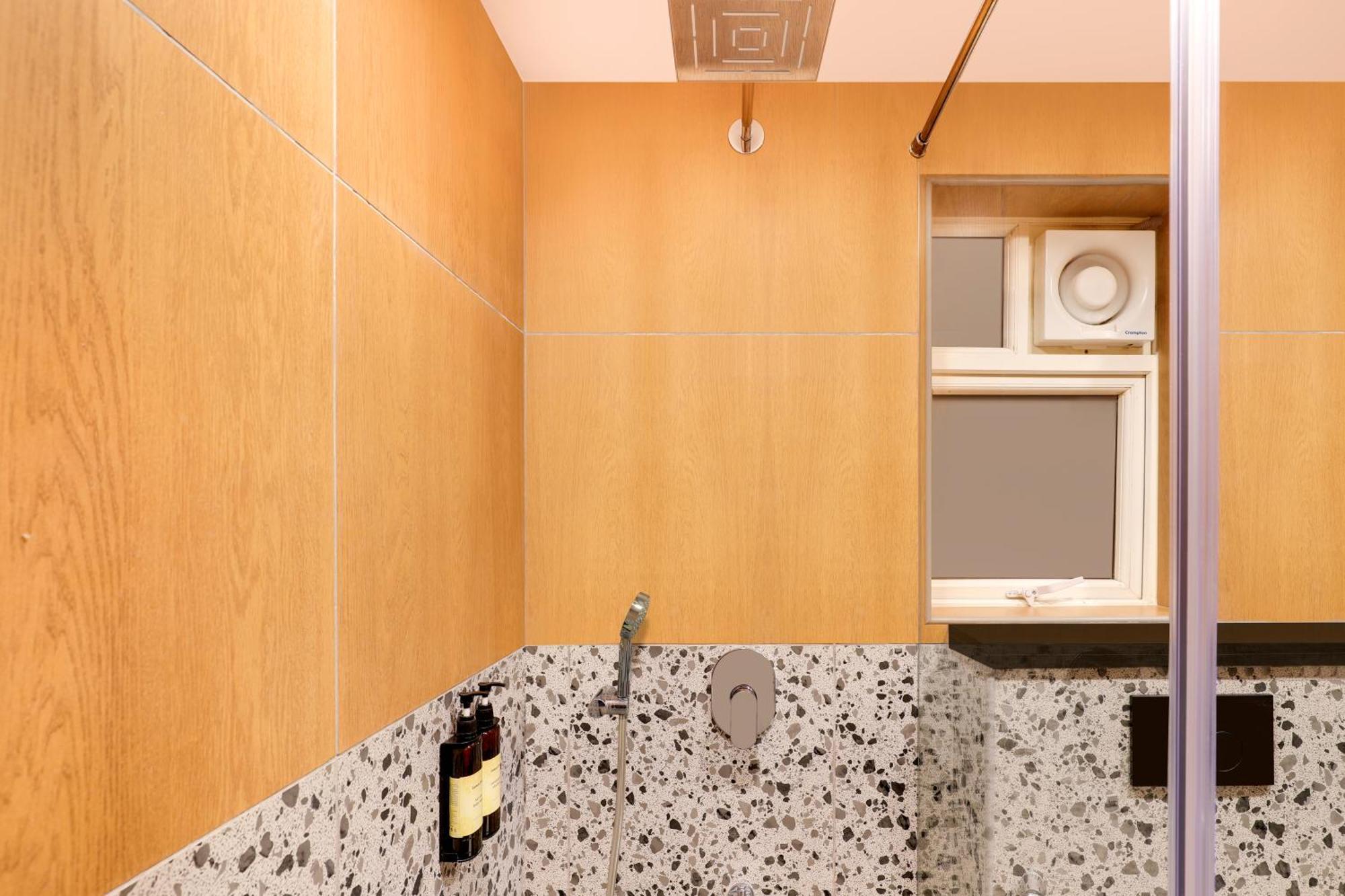 Lemon Tree Suites, Whitefield, Bengaluru Bagian luar foto