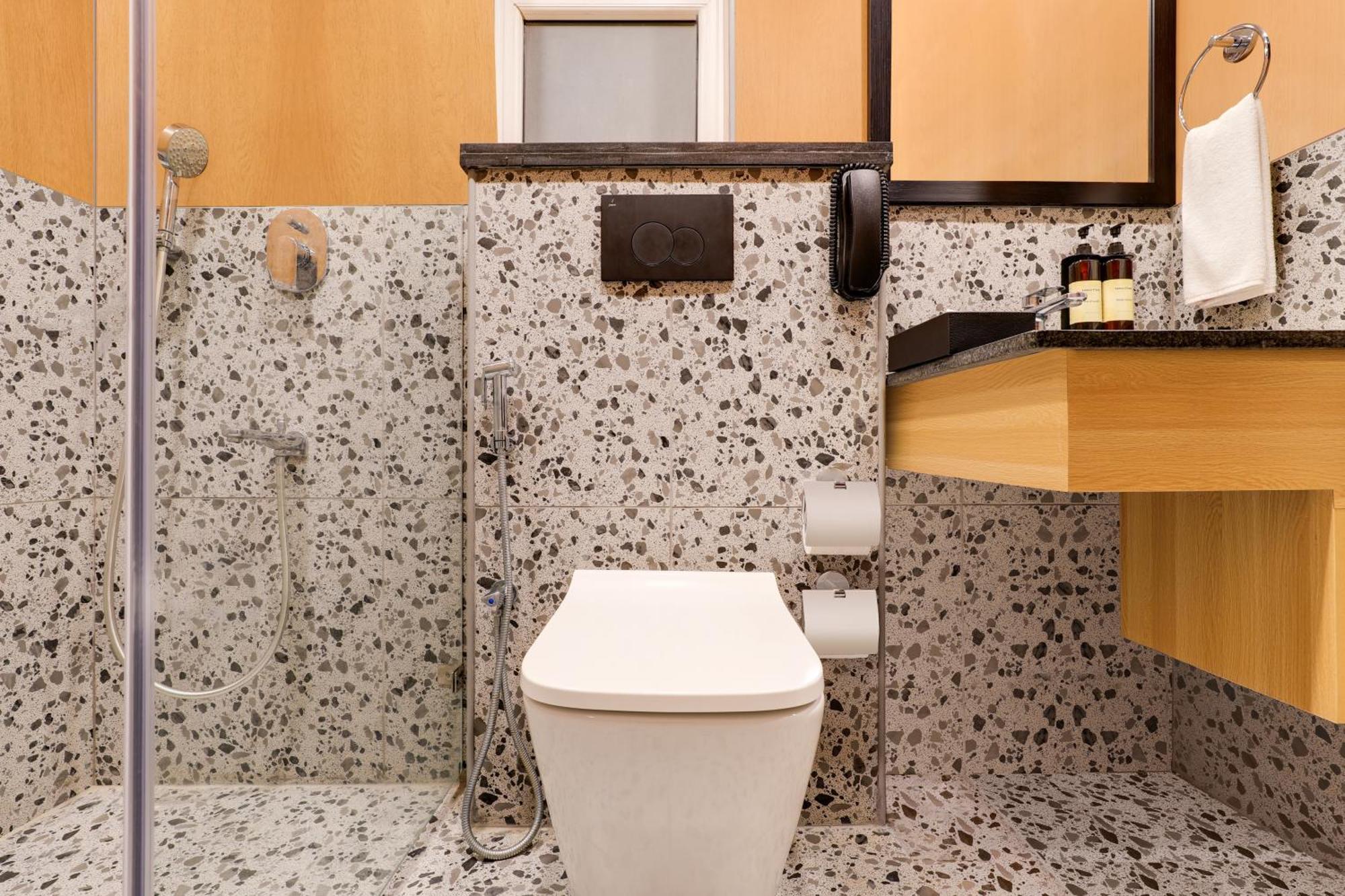Lemon Tree Suites, Whitefield, Bengaluru Bagian luar foto