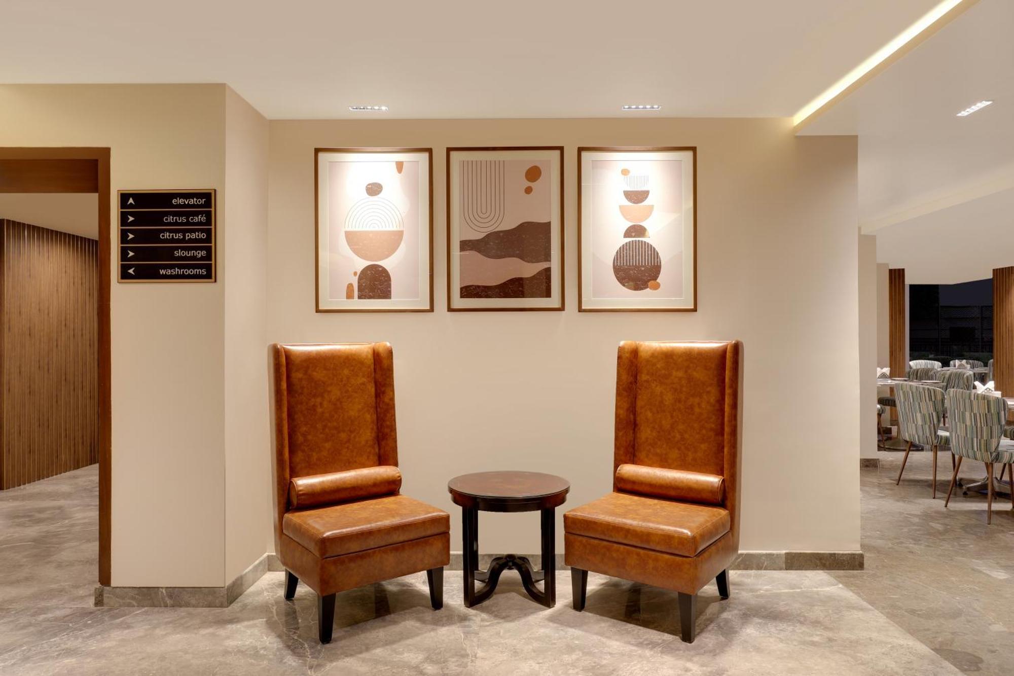 Lemon Tree Suites, Whitefield, Bengaluru Bagian luar foto