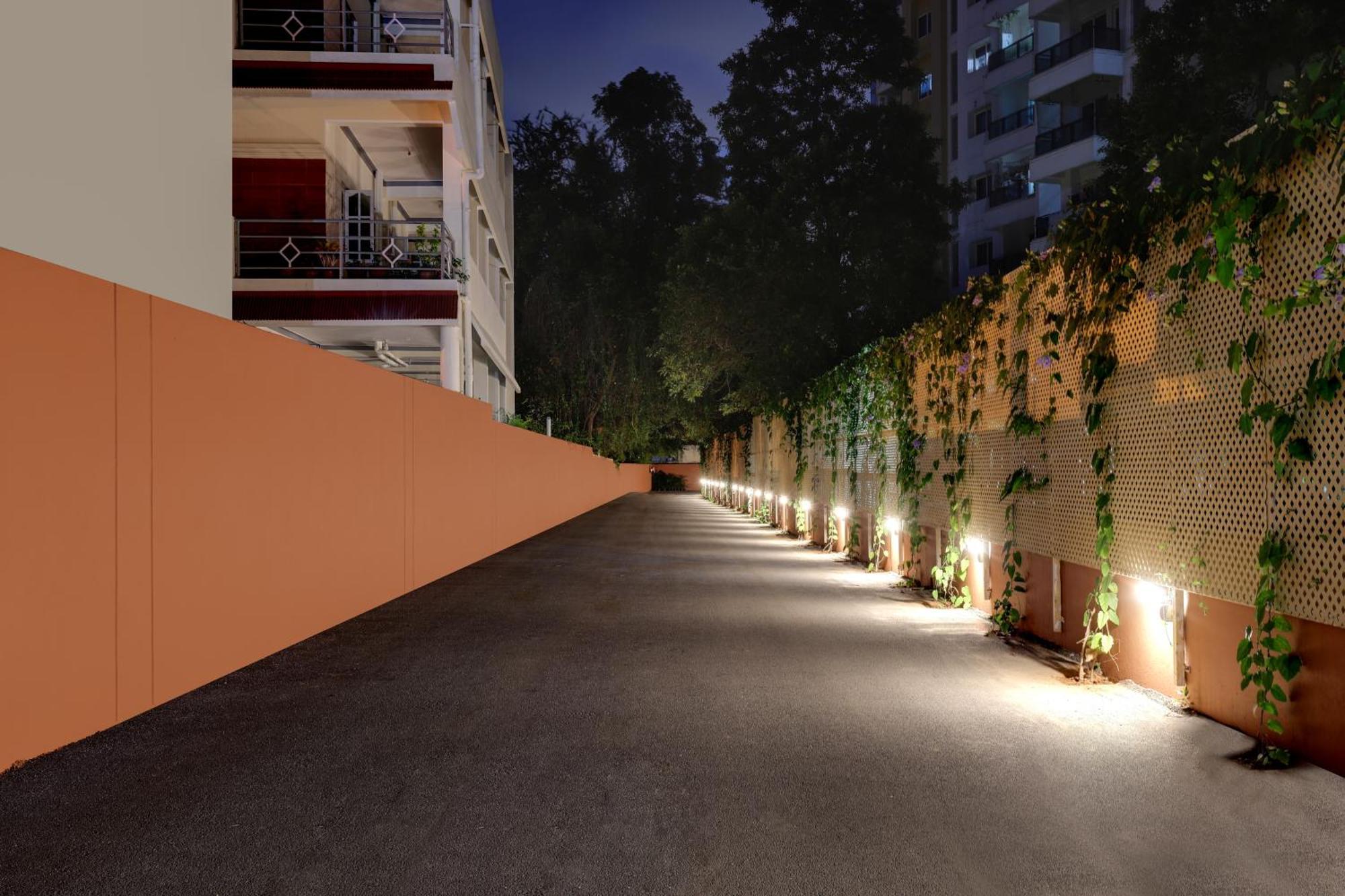 Lemon Tree Suites, Whitefield, Bengaluru Bagian luar foto